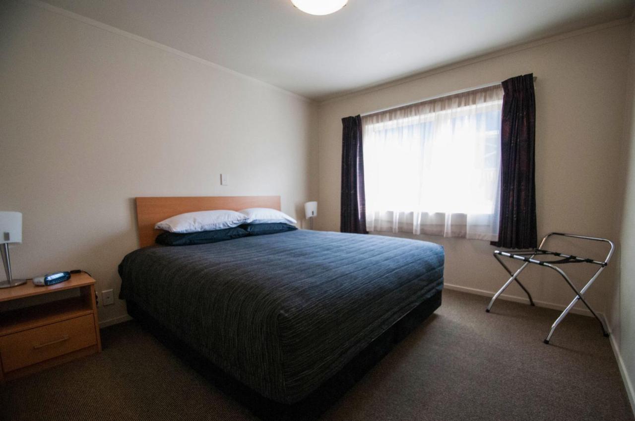 Jafa'S Motels Lawrence ภายนอก รูปภาพ