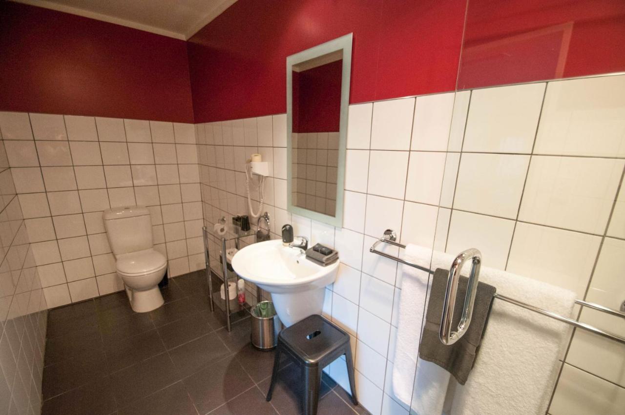 Jafa'S Motels Lawrence ภายนอก รูปภาพ