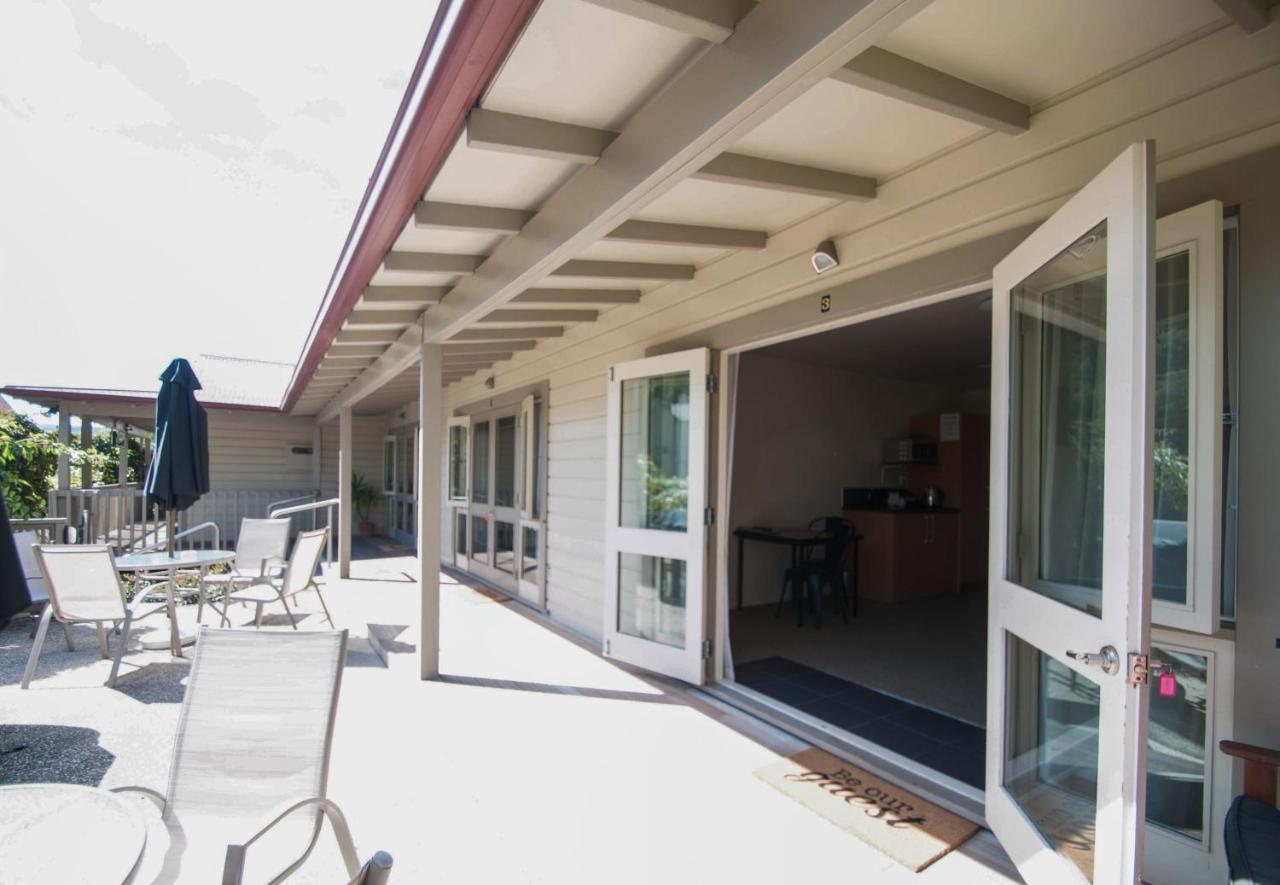 Jafa'S Motels Lawrence ภายนอก รูปภาพ