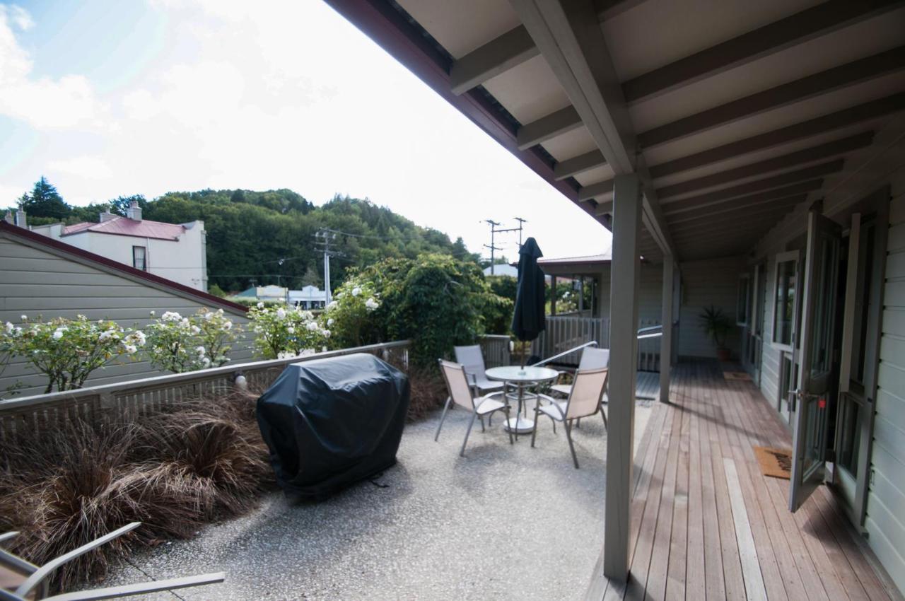 Jafa'S Motels Lawrence ภายนอก รูปภาพ