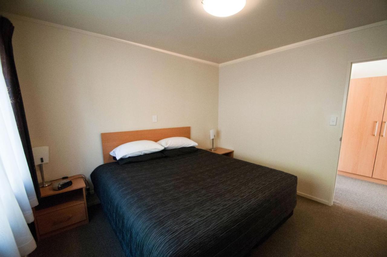 Jafa'S Motels Lawrence ภายนอก รูปภาพ